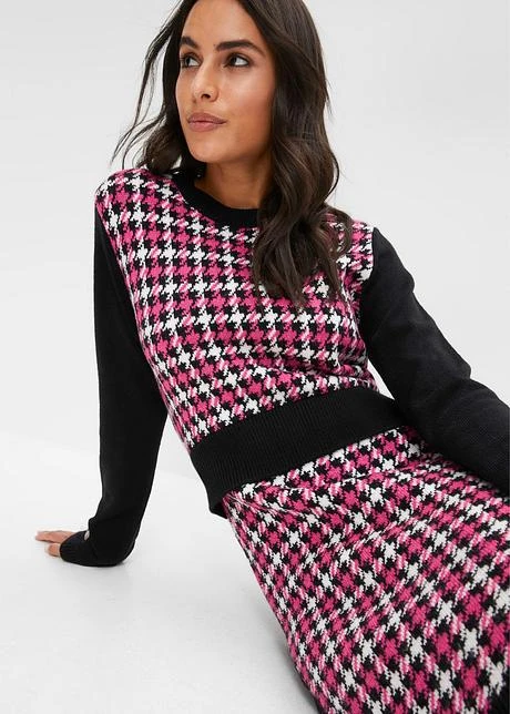 Robe En Maille Avec Boutons Décoratifs 6 Robe En Maille Avec Boutons Décoratifs – Image 6