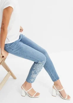 Jean Skinny Avec Broderies Anglaises 11 Jean Skinny Avec Broderies Anglaises -Mode Femme 24040341 BPSW0Xvv